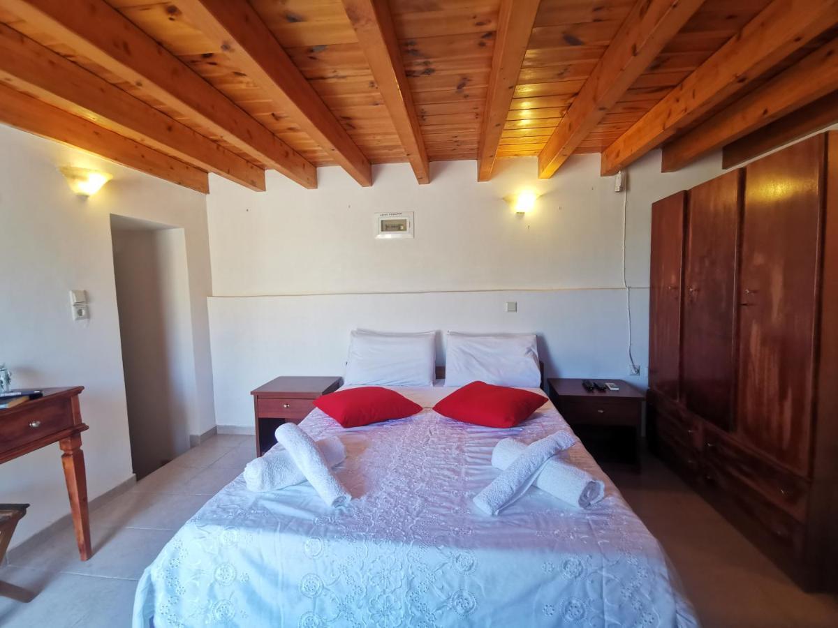 Kalypso Apartment Chalki Town Eksteriør bilde