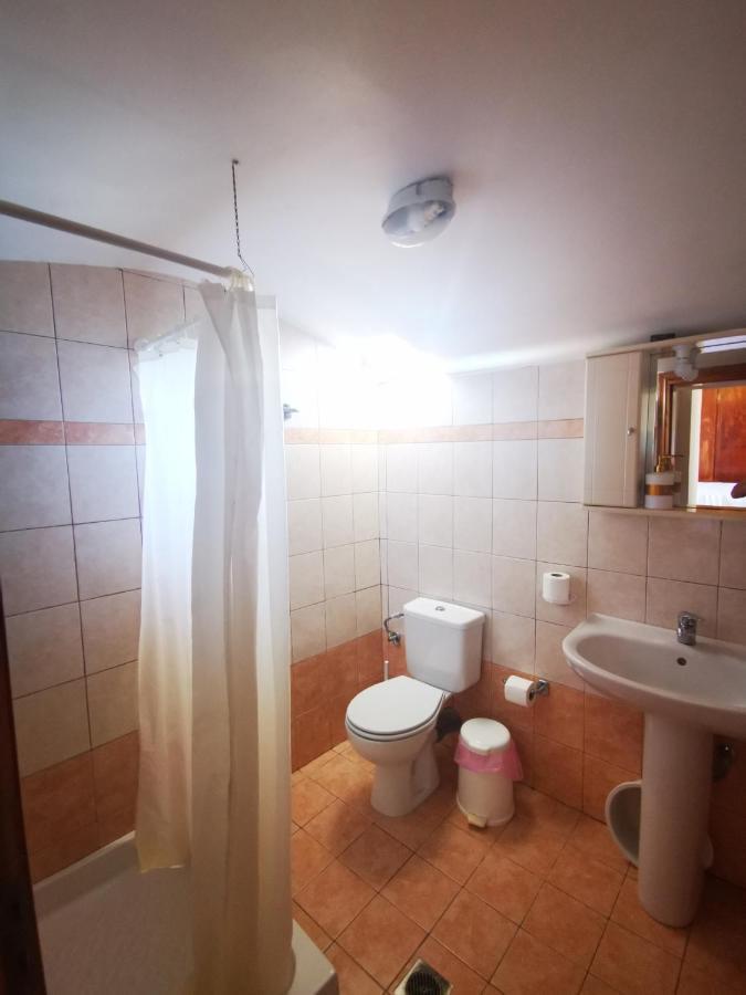 Kalypso Apartment Chalki Town Eksteriør bilde